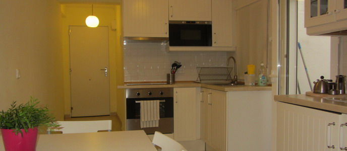 vista de la cocina completa